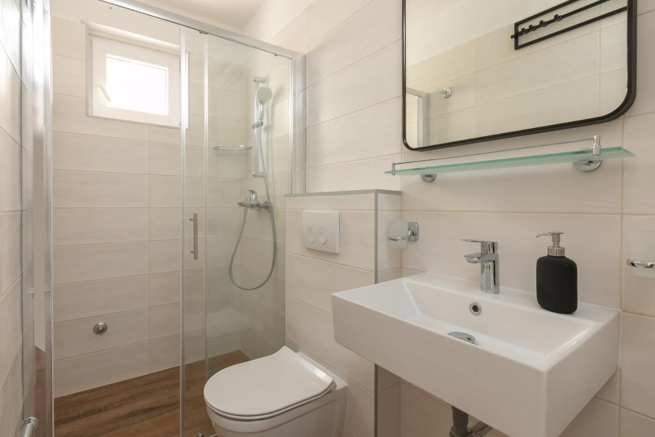 Ferienwohnung La Casa Di Nonno Milna  Exterior foto